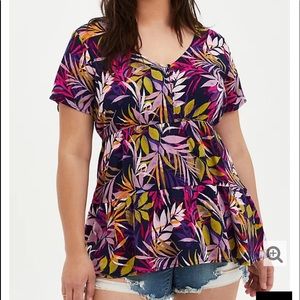 Nwt Torrid size 5 Floral multi Tiered Top